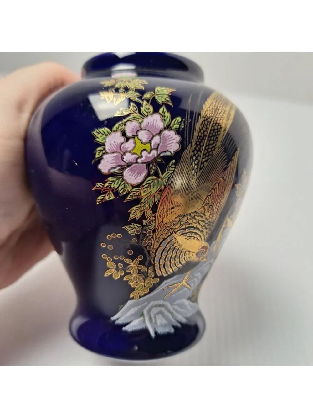 VTG KUTANI JAPANESE PORCELAIN COBALT BLUE VASE GOLDEN PHEASANT LOTUS GOLD TRIM